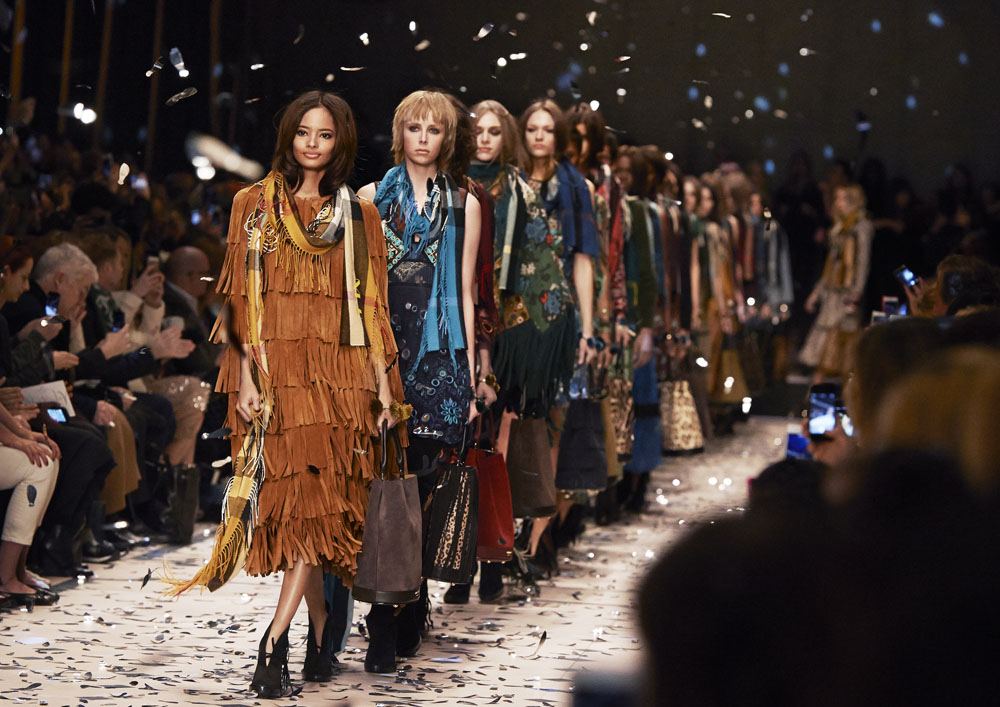 burberry-womenswear-autumn_winter-2015-show-final_002.jpg